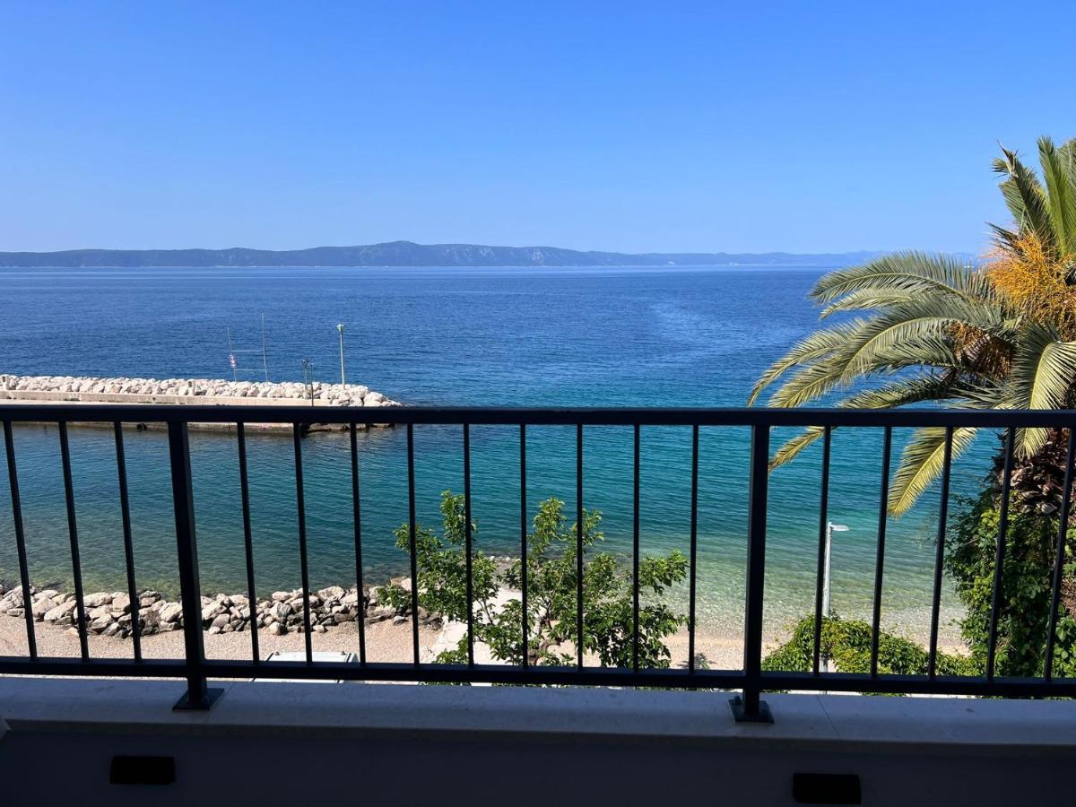 Beachfront Comfort Apartments Sinajko 포드고라 외부 사진