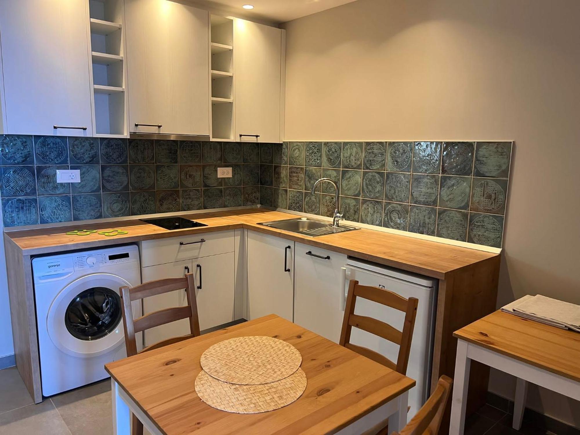 Beachfront Comfort Apartments Sinajko 포드고라 외부 사진