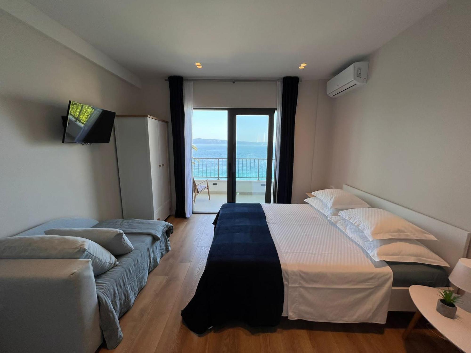Beachfront Comfort Apartments Sinajko 포드고라 외부 사진