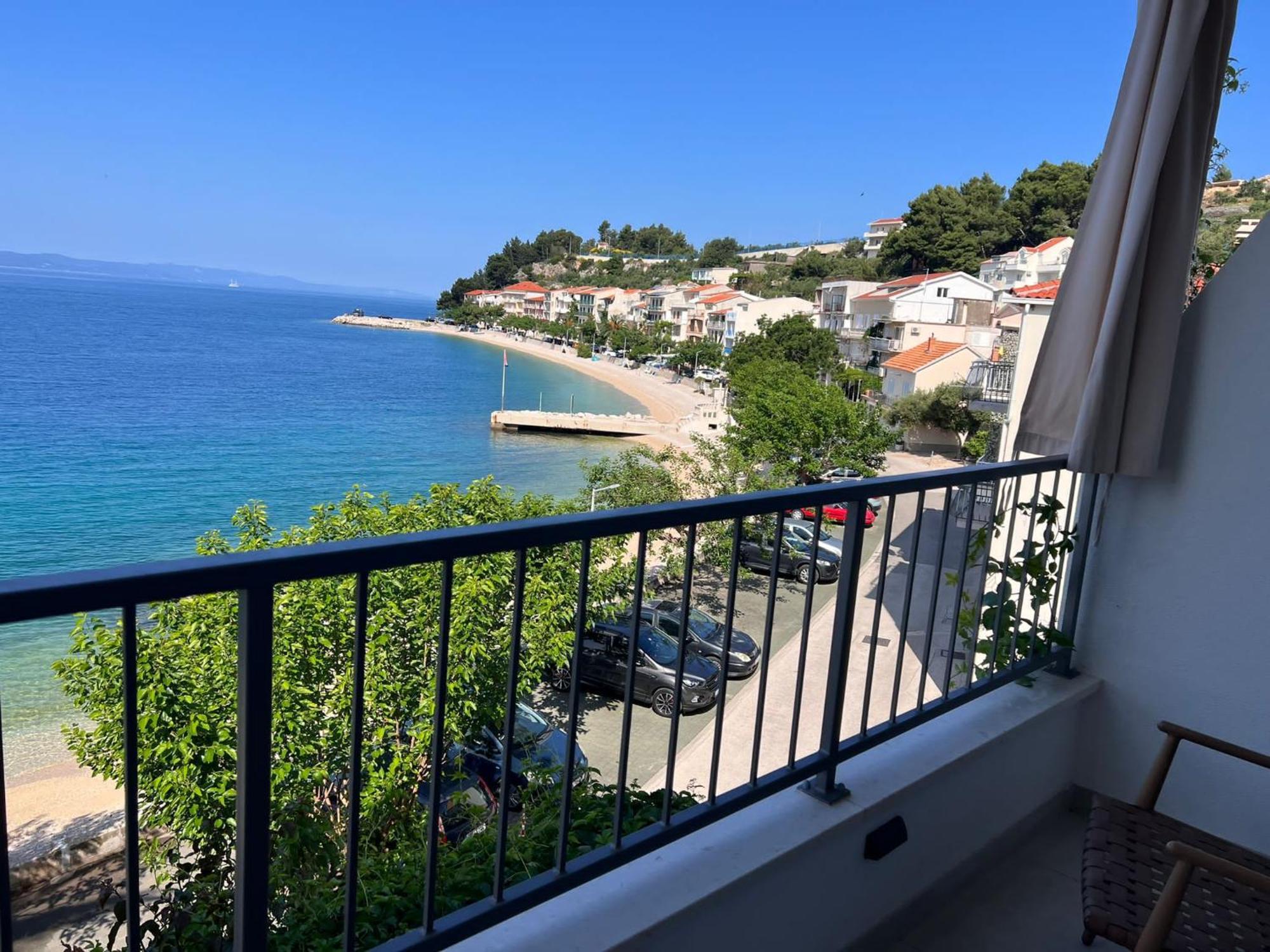 Beachfront Comfort Apartments Sinajko 포드고라 외부 사진
